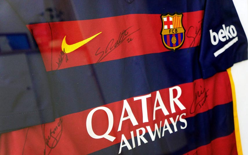 Koszulka Barcelony z podpisem Messiego. Takie przedmioty na aukcjach dla Adasia