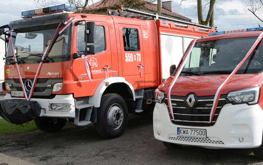 W Witanowicach świętowano odbiór dwóch samochodów ratowniczo-gaśniczych