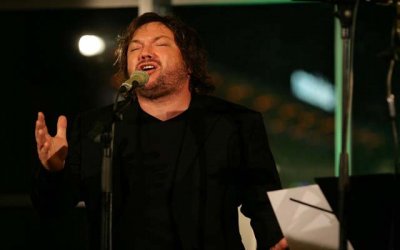 Mieczysław Szcześniak zaśpiewa na rynku