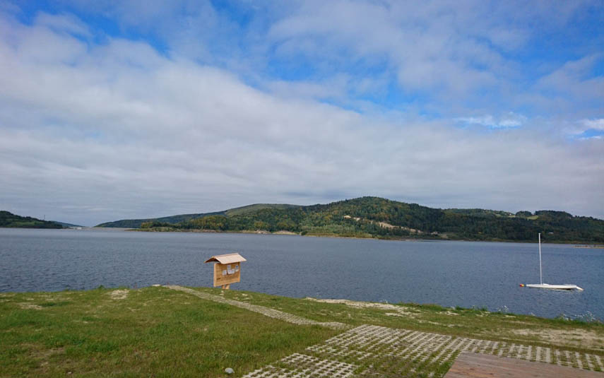 Jeziora Mucharskiego pilnować będą rybacy. Ratownicy wodni zostali wyrzuceni