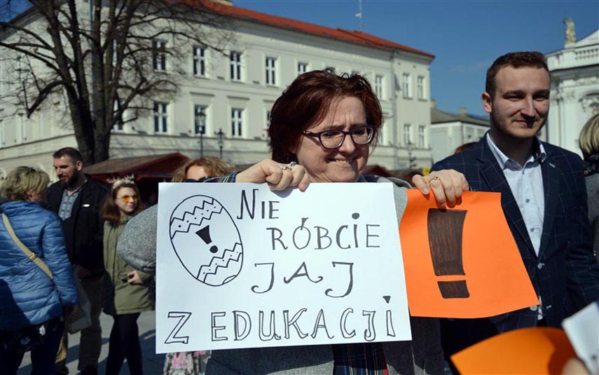 ZNP zawiesza strajk nauczycieli. Porozumienia z rządem dalej nie ma