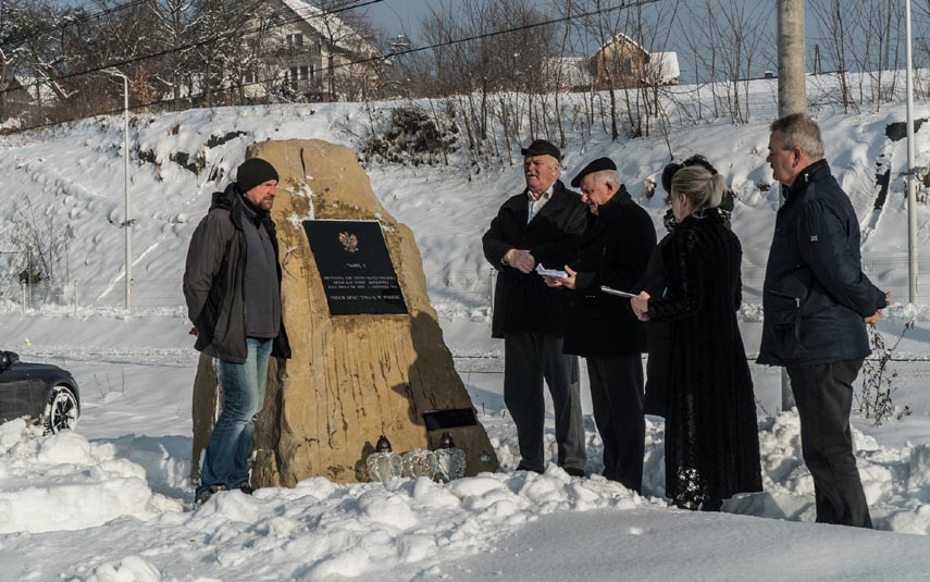 Obelisk upamiętniający katastrofę kolejową w Barwałdzie doczekał się renowacji