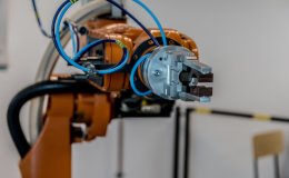 Przemysł Robotyczny: Nowe Trendy i Innowacje, Które Rewolucjonizują Produkcję